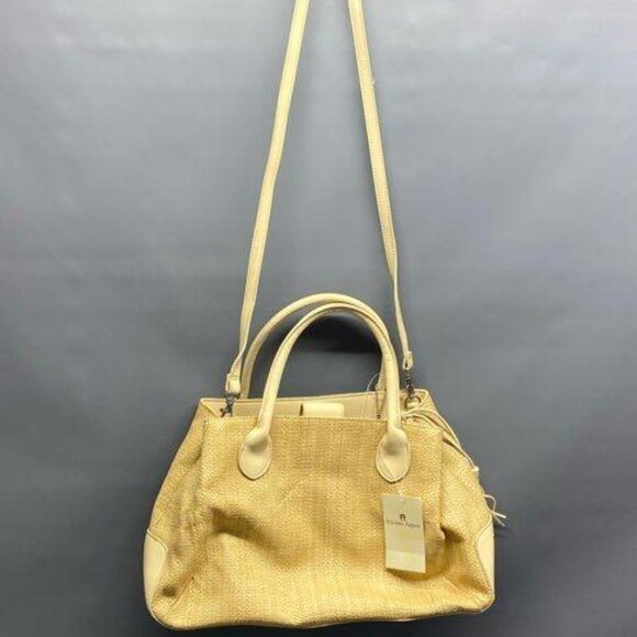 NWT Etienne Aigner Straw 2 way bag with Bag Charm - Picture 3 of 8